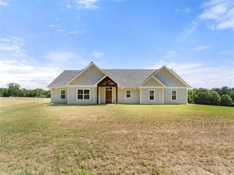 4514 Arrowwood Rd Gilmer Tx 75644 Mls 20315231 Redfin