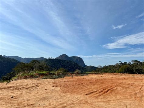 Sítio vista linda entre fundão e Santa Teresa 3 Hectares Terrenos