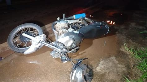 Garoto Sofre V Rias Fraturas Ao Bater Moto Contra Sandero Em Cidade De