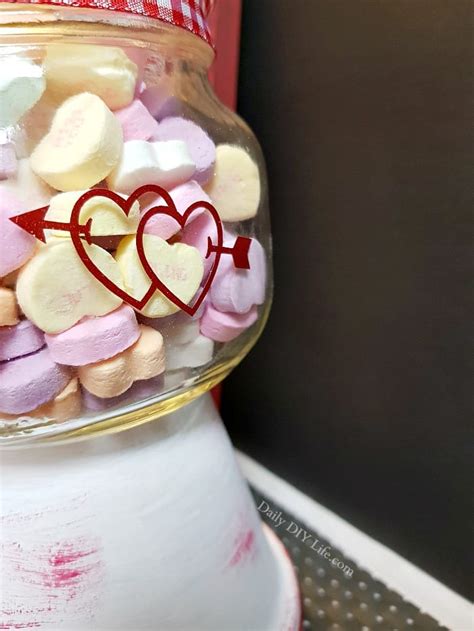 Simple Mason Jar Valentine Candy Dish - A Quick and Easy Craft