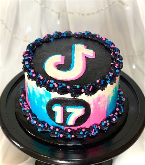 Tiktok Th Birthday Cakes Birthday Cakes For Teens Cool Birthday Cakes