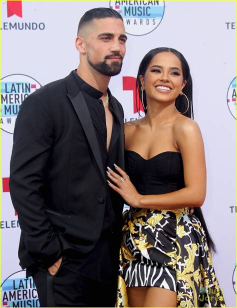 Becky G Performs Medley Of Songs at Latin AMAs 2019, Drops New Album 'Mala Santa' & Continues To ...