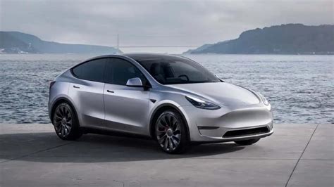 Tesla Model Y Geser Toyota Corolla Jadi Mobil Terlaris Di Dunia