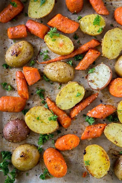 Oven Roasted Potatoes And Carrots And Oven Roasted Potatoes Roasted Potatoes And Carrots Oven