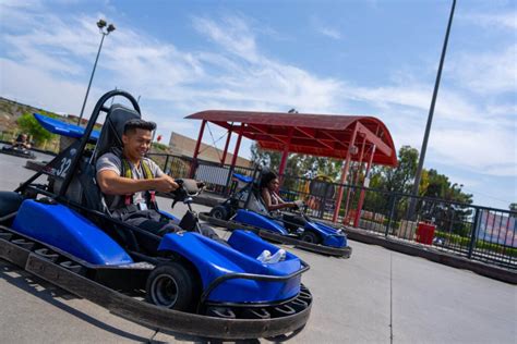 Slick Track Go Karts - Los Angeles, CA | Boomers Park