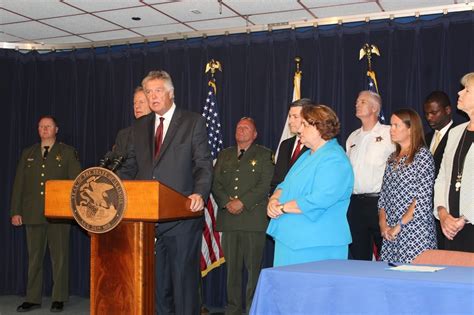 Rep Steve Reick Joins Governor Rauner For Signing Of Emergency “red