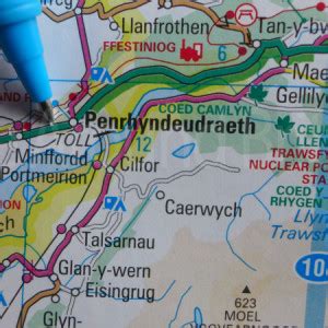 Penrhyndeudraeth Village, Gwynedd - See Around Britain