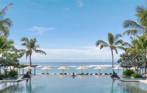 Escape to the Ritz-Carlton Bali