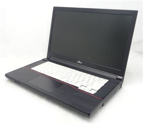 【やや傷や汚れあり】【ジャンク品 部品取り用】 ノートパソコン Fujitsu Lifebook A574m メモリhddなし