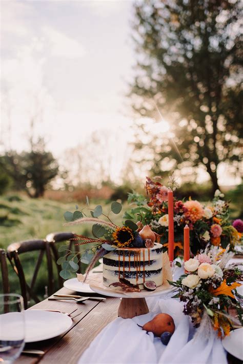 AUTUMN HARVEST WEDDING INSPIRATION WITH EARTHY AND ETHEREAL AESTHETICS