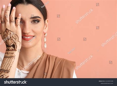 Beautiful Indian Woman Henna Tattoo On Stock Photo 2115457109