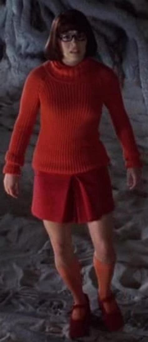 Linda Cardellini As The Beautiful And Sexy Velma 1 By Dragonmatt600 On Deviantart