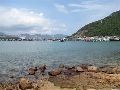 oneyeartrip   lamma island