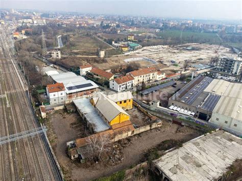 Terreno Edificabile Via Val D Ossola Monza Rif