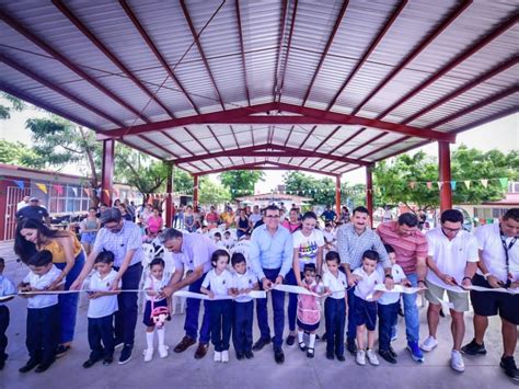 Jardín de niños Ángela Peralta estrena techumbre