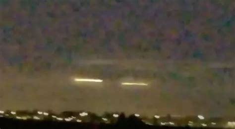 Cigar Shaped Ufos Return To Us As Mysterious Objects Appear Over