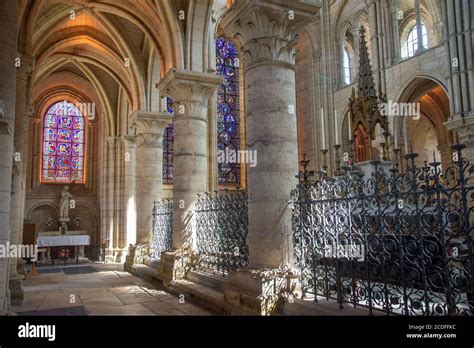 interior of cathedral of Laon in France Stock Photo - Alamy