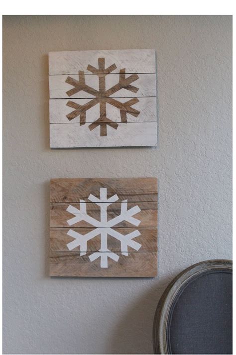 Set Of 2 Rustic Wood Snowflake Signs Reclaimed Wood Sign Etsy