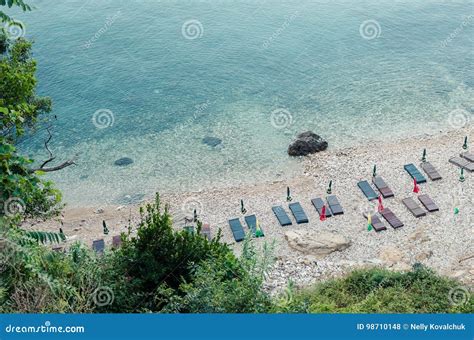 小海滩在乌尔齐尼，黑山 编辑类库存照片 图片 包括有 可爱 本质 早晨 场面 盐味 横向 旅途 98710148