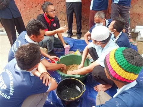 Beri Bekal Warga Binaan Rutan Banjarnegara Dilatih Keterampilan Las