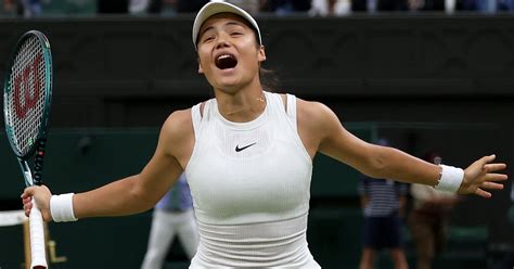 Emma Raducanu walczy o ćwierćfinał Wimbledonu Relacja Live Wynik na