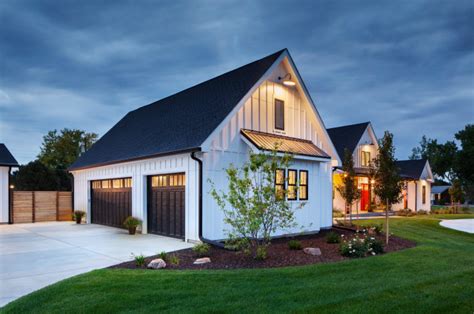 Algonquin Acres Modern Farmhouse Landhausstil Häuser Denver von