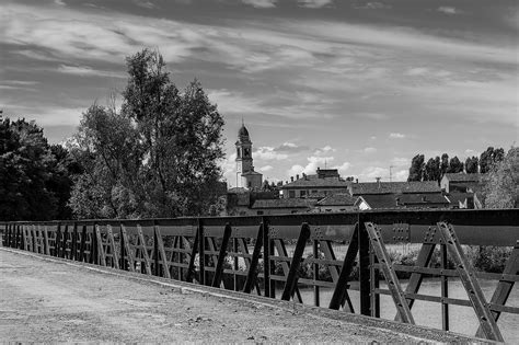 The Italian Village Of Isola Dovarese Cremona In Lombardy Italy E