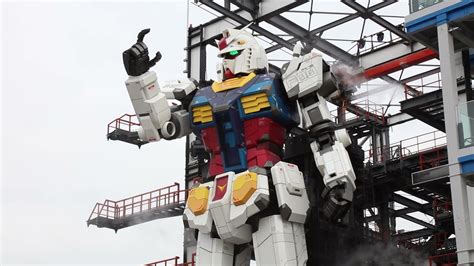 The Moving Gundam Statue At Gundam Factory Yokohama Youtube