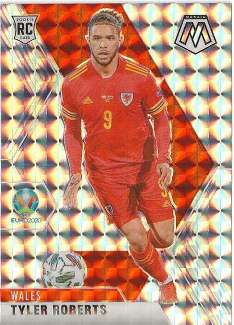 2021 Panini Mosaic UEFA Euro Soccer Tyler Roberts Silver Prizm SP Wales