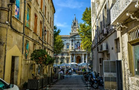 Back Alley In Avignon France Free Stock Photo - Public Domain Pictures