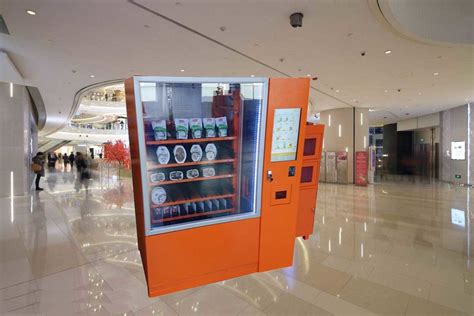 Remote Control Elevator Pharmacy Vending Machine , Pharmaceutical ...