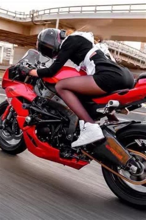 Biker Babe Tanechka Ozolina Kawasaki Ninja ZX 6R Motorcycle Sports