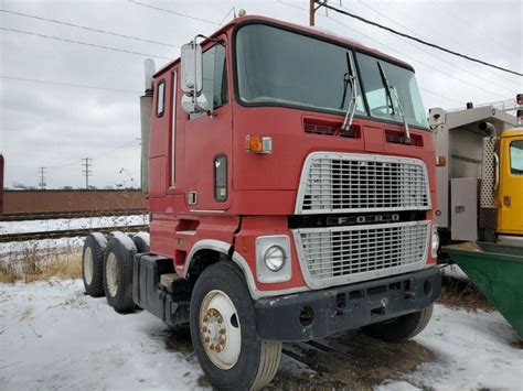 Ford Cl Cabover Sleeper Semi Truck Vintage Hauler For Sale