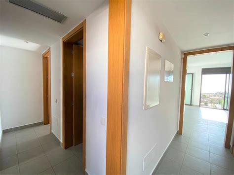 Penthouse 2 bed. 2 bath. Playa Macenas - Spanish Property Expert