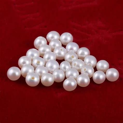 Round White Freshwater Pearl Bead For Jewelry Size Mm At Best Price