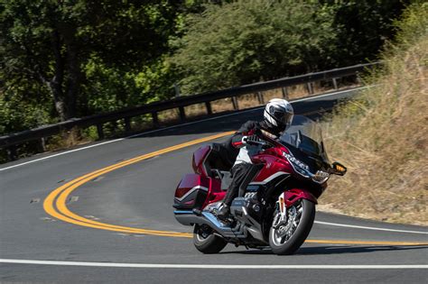 2021 Honda Gold Wing Tour Dct Road Test Review Rider Magazine