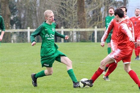 Football Ruffiac Malestroit deuxième est prêt pour le duel face à