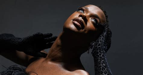 In Some Like It Hot J Harrison Ghee Brings Their Whole Self The New York Times