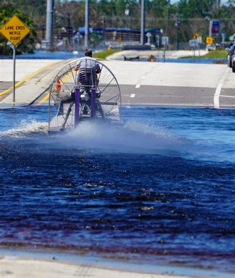 Hurricane Ian: Some Floridians face another week without power