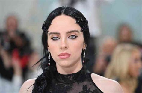 Billie Eilish Revela Impacto De Ataques Online Em Sua Autoimagem E