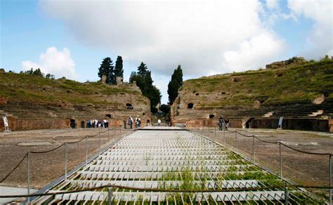 Pozzuoli Domenica Ingresso Gratuito AllAnfiteatro Flavio E Agli Scavi