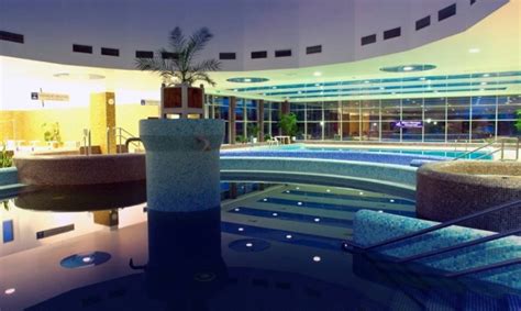 Sárkány Wellness And Gyógyfürdő Nyírbátor Wellness Spa Fürdő