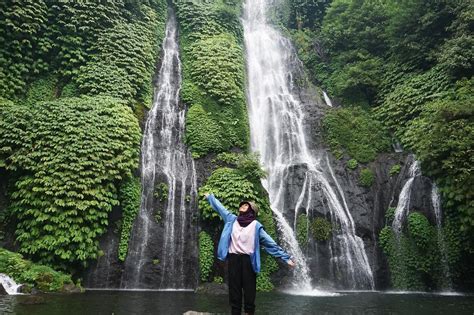 Banyumala Twin Waterfalls Di Bali Utara Siti Mustiani