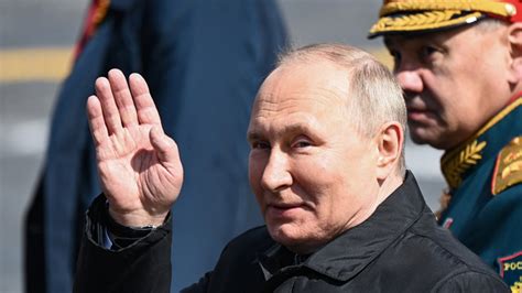 Putin Westen Bereitet Angriff Auf Russland Vor Oe24 At