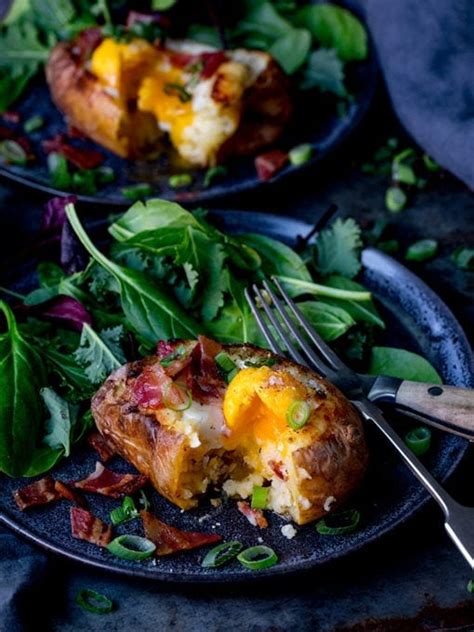 Bacon And Egg Stuffed Potatoes Nicky S Kitchen Sanctuary