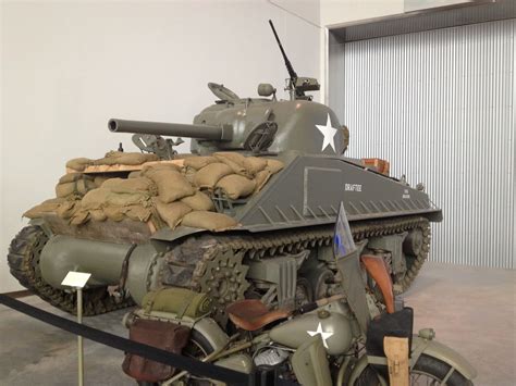 Los angeles military tank museum - wqpnavigator