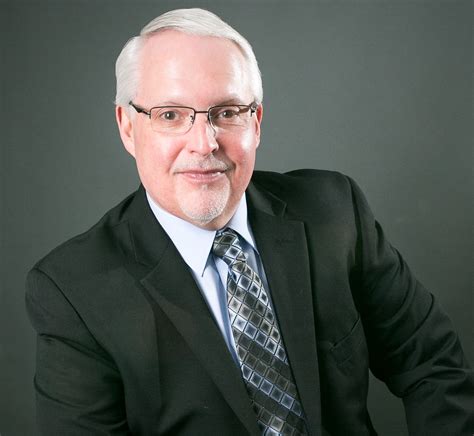 How to Choose the Right Realtor for You: Tips for Finding a Real Estate