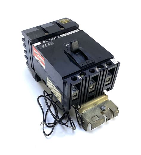 Square D Fa P V I Line Circuit Breaker W Shunt