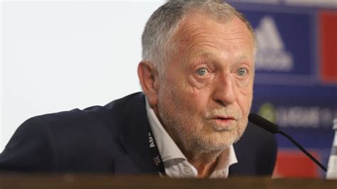 Jean Michel Aulas ex OL décoré à l Elysée ce lundi