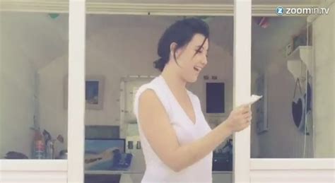 Ice Bucket Challenge La Doccia Gelata Dal Video Pi Sexy Al Pi Serio